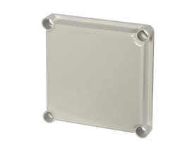 Set fra siden er Fibox EKJ30-G dækslet i grå polycarbonat vist, med et robust design og synlige monteringshuller.