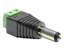 DeLock sort adapter med DC 5.5 x 2.5 mm male stik og grøn 2-pin terminal block til blanke ledninger.