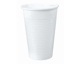 Ét hvidt drikkebæger på 20 cl med en diameter på 70,2 mm og højde på 98 mm, med rillede sider.