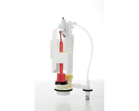 Ifö skyllearmatur til børnetoilet, vist tættere på med fokus på den nedre del af armaturet og tilslutningen.