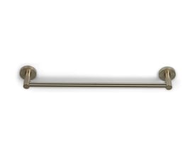 Enkelt håndklædestang i 60 cm længde med børstet nikkel finish og diskrete monteringsbeslag på en hvid baggrund.
