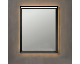 Elegant Verona spejl med galleriramme, 60x75 cm, med indbygget justerbar topbelysning og baggrundslys.