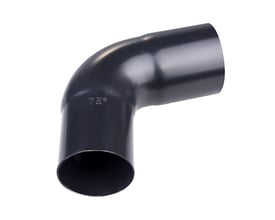 Plastmo bøjning til tagrender i sort plast med 90 mm diameter og 75 graders vinkel.
