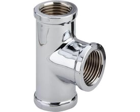 Forkromet messing T-stykke med 1/2" gevindstørrelse, vist mod hvid baggrund med synlige indvendige gevind.