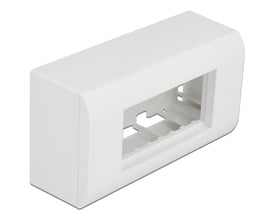 Hvidt DeLock-hus til overflademontering af Easy 45-moduler, set skråt forfra med åbningen synlig.