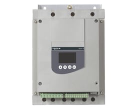 Schneider Electric Altistart 48 softstarter for 22KW, 400V motor, grå med display og kontrolknapper foran samt tilslutningsterminaler.