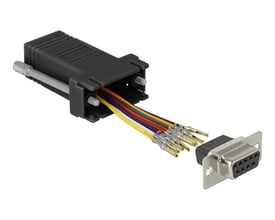 Sort DeLock samlesæt-adapter med åbent RJ45-hus, farvede ledninger og 9-benet D-Sub-hunstik.