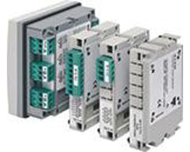 Carlo Gavazzi WM20 BACnet-RS485-kommunikationsmodul, model MCBACMS til position B, vist blandt grå moduler med grønne tilslutninger.