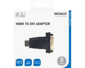 Deltaco HDMI til DVI-D-adapter i sort med guldfarvede stik vises på emballagen fra siden.