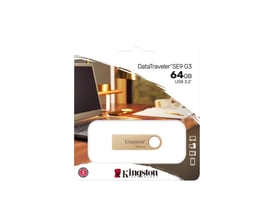 Kingston DataTraveler SE9 G3 64GB USB-stick i guldfarvet metal, præsenteret i sin detaljerede emballage med produktinformation og logo.