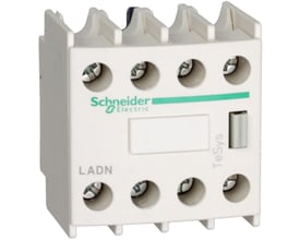 Schneider Electric LADN04 hjælpeblok i hvid med 4NC kontakter og grøn TeSys-stribe på neutral baggrund.