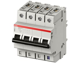 ABB Afbryder UK S403M-C13NP, 3-polet + NP, C-karakter, 13A, 10kA, vist forfra med tydelige kontakter og mærkning.