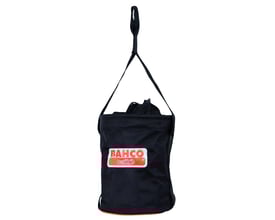 Bahco hænge værktøjspose i sort 60L med synligt Bahco logo og stive bund, vist med toppen delvist åben.