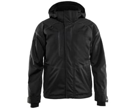 Blåkläder Workwear sort skaljakke i størrelse L med hætte og synlige refleksdetaljer på fronten og ærmerne.