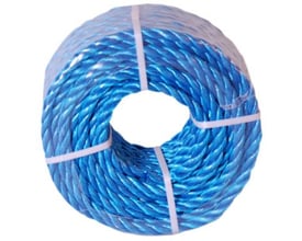 Roliba polyreb i blå farve med 6 mm diameter og 20 meter længde, samlet på en rulle og emballeret.