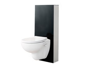 Svedbergs WC-fixtur i sort glasbox med hvidt toilet monteret, set skråt forfra med den smalle side synlig.