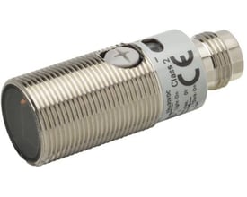 Omron fotoelektrisk sensor E3FB-BP21 med metalhus og M18 gevind, viser CE-mærke og betjeningsknap på hvid baggrund.