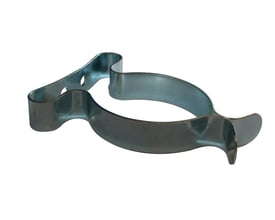 Fjederklemme Ø50mm fra Maskinfabrikken Universal, lavet af metal og uden bagplade, på hvid baggrund.