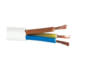 Hvid H05VV-F ledning på 5 meter med 3 ledere på 1,5 mm² synlige med afisoleret kobberender.