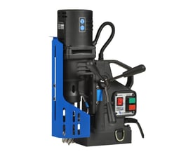 Scantool Compact 50 magnetboremaskine med 1260 watt, MK-2 og indbygget kølesystem, med betjeningshåndtag og knapper.