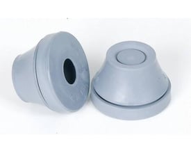 To grå Schneider Electric gummipakdåser i EPDM materiale til kabelgennemføring, M50, med klemområde 26-35 mm.