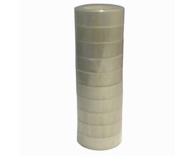 Stak af 10 ruller klar kontortape, 15mm x 33m, let at rive over med Easytear funktion.