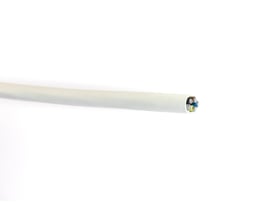 Alukaflex Eco Eca 5G25 LSZH installationskabel i lysgrå med fleksible aluminiumsledere, set på tværs for at vise de fire farvede ledere og den ydre isolering.