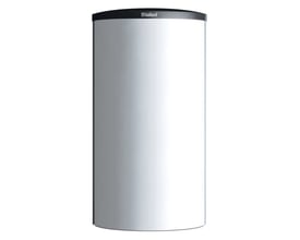 Vaillant 500 liters buffertank i stål med sort top, designet til varmepumper og med 11 tilslutningsmuffer.