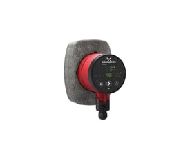 Grundfos ALPHA2 25-60 cirkulationspumpe med rød pumpefront, sort display og grå isoleringsskal.