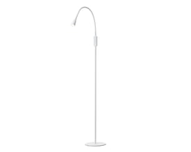 Enkel hvid Twist gulvlampe fra Nielsen Light med lampens lys pegende fremad og en funktionel afbryder.