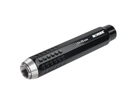 Sort Ironside-kridtholder til sekskantede farvekridt på 11-12 mm, vist skråt med den åbne ende synlig.