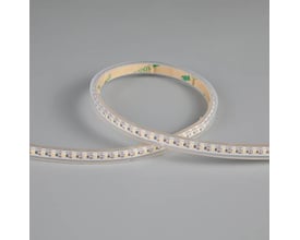 Ansell Lighting K-Cell LED bånd på 50 meter, 24V, IP67, med 7,5mm bredde og 2700K varmt hvidt lys.