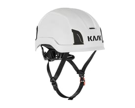 Hvid Kask Zenith X MAX sikkerhedshjelm i størrelse 60-66 cm, set skråt fra siden med sort hagerem.