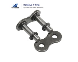 Donghua ANSI 60-1-A XR nitteled til X-ring kæde med to stifter og mørke metalplader.