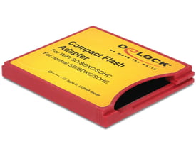 DeLock CompactFlash Type II-adapter model 62542 i rød og gul, set skråt med kortåbningen synlig.