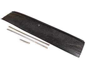 Melbye omviklingshylster 75/22 på 1 meter, vist som et langt sort hylster med smalle dele ved siden af.