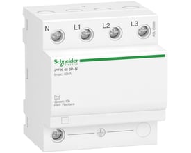 Schneider Electric overspændingsafleder iPF K 40 3P+N, Imax 40kA, vist med mærkning T2 Green: Ok Red: Replace samt serienummer A9L15688.