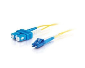 CommScope OS2 Teraspeed duplex fiber patchkabel med LC-SC konnektorer i blå og gul farve.