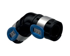 Detaljeret gengivelse af Geberit FlowFit 45° bøjning, 32mm, fremhæver samlingsmekanismen og materialer.