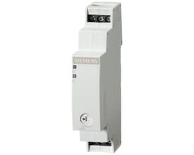 Siemens tidsrelæ 7PV15 med ON-forsinkelse, 1CO kontakt og 0,5-10 sekunders tidsinterval, vist på hvid baggrund.