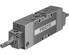 Festo solenoid valve MFH-5/3G-1/4-B med tydeligt logo, vist fra siden med en grå baggrund.