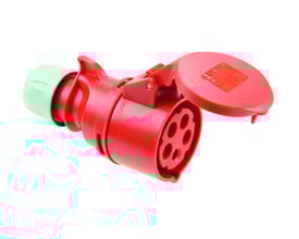 PC Electric CEE mellemled, 16A, 5P, 400V i rød med IP44-klassificering og grøn detalje.