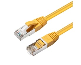 Gult MicroConnect CAT6A S/FTP-netværkskabel på 0,25 meter med to RJ45-stik, vist fra hver sin ende.