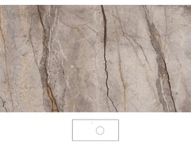 Svedbergs Silva bordplade i grå marmor, 101 x 46 cm, med åretegnet overflade og skitse af udskæring og armaturhul.