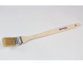 Roliba radiatorpensel med mix hår, 50x8mm, vist på hvid baggrund med logo på skaftet.