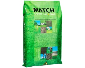 Memon Match Sport 5-1-7 gødning i 20 kg sæk med billeder af golf og fodboldbaner samt gødningskugler.