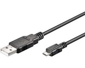 Sort 5 meter langt USB 2.0 kabel med USB-A stik i den ene ende og Micro USB-B stik i den anden.
