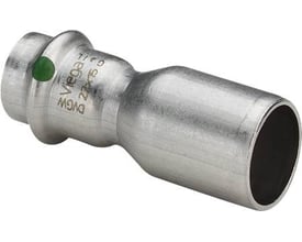 Viega Sanpress Inox indstiksmuffe i rustfrit stål, 22 x 18 mm, med grøn markering og synlig SC-Contur.