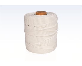 Roliba flettet nylon snor i hvid, 2,0mm tyk og 220m lang, monteret på en trækassette.