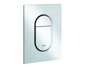 Grohe Arena Cosmopolitan S betjeningsplade i mat krom, viser den rektangulære plade med en oval trykknap.